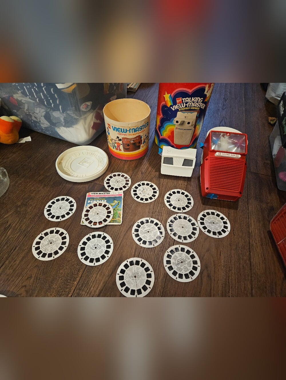 GAF VIEW-MASTER Viewer And Talking Viewmaster (Doesn't Work) With Reels Used . - Picture 1 of 12